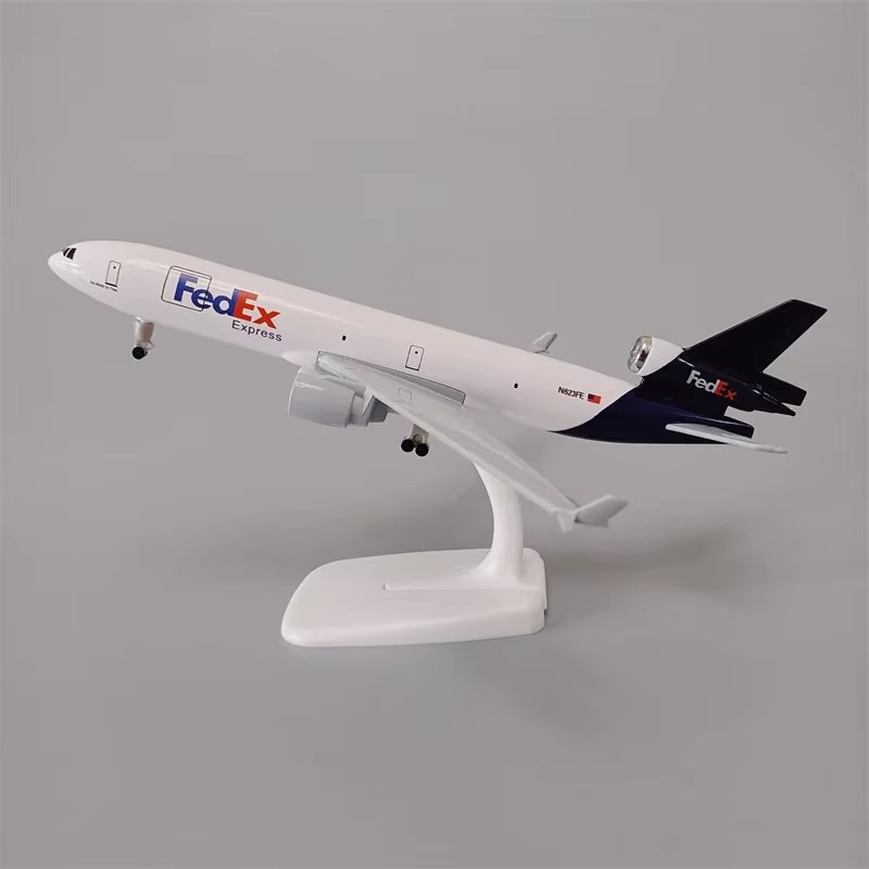 Airplane Model 20cm Air Fedex  - Model Kit Ixchel 评论和价格