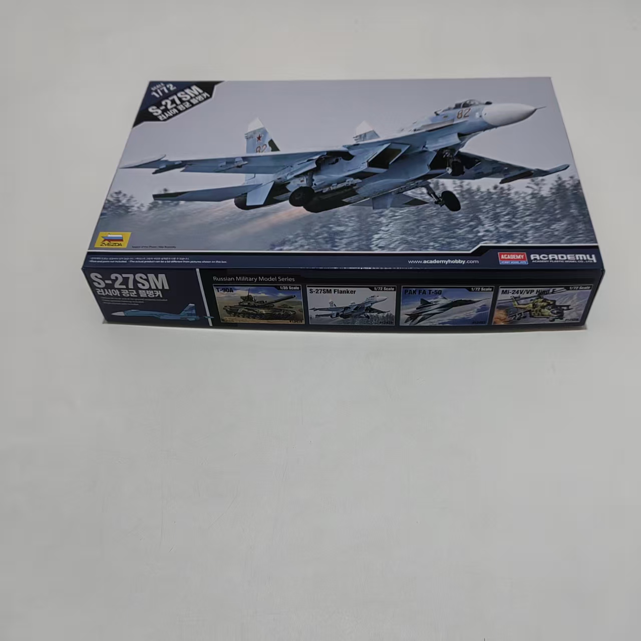 AC12524 ACADEMY 1/72 Russian A - Model Kit Academy 评论和价格
