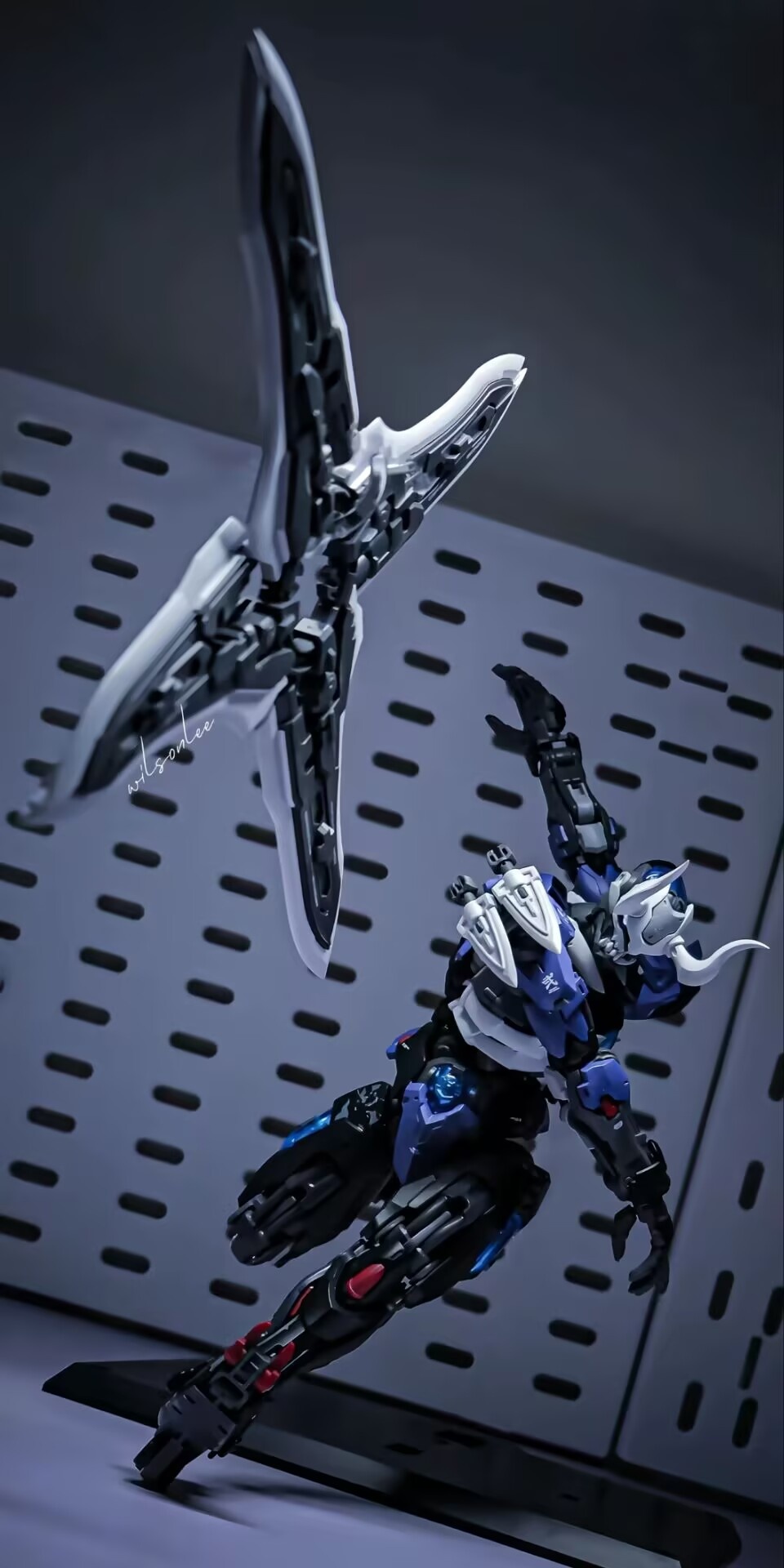 On Sale Now Hemoxian Over Zero - Model Kit Lone Shadow 评论和价格